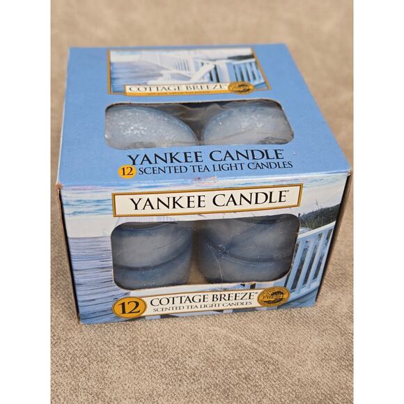 Yankee Candle Cottage Breeze Tea Lights (12 Scented Tea Lights) NIB Fresh Scent - Picture 1 of 2